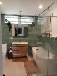 A lovely boutique home with big garden and seaview - 9