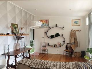 A lovely boutique home with big garden and seaview - 4