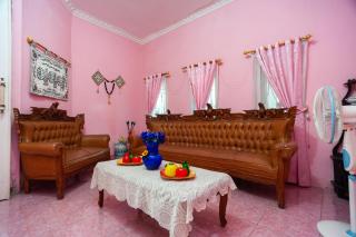 RedDoorz near Simpang Bandara SMB II - 6