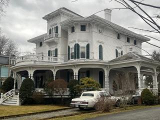 1 Br Private Victorian Apt in convenient City location on 5 acre, sleeps 4 - Poughkeepsie - 8