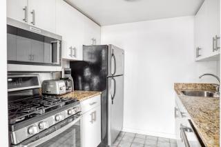 Tribeca Studio Indoor pool Great views NYC-185 - 5