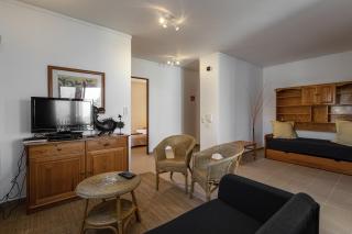 Hopstays Vilamoura All In - Marina View Apartment - 0