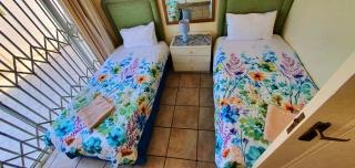 Linden Terrace 2 - 6 Sleeper - Amazing Blue Flag Beach Views! - Margate - 2