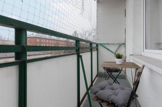 Modern Studio with Balcony Warsaw Mokotów by Noclegi Renters - Warschau - 3