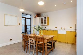 Veeve - Mellow Yellow by Holland Park - Londra - 8