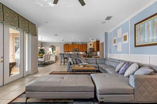 South Facing Private Pool with Lake View - Bella Vida Resort - Nr Disney - Kissimmee - 5
