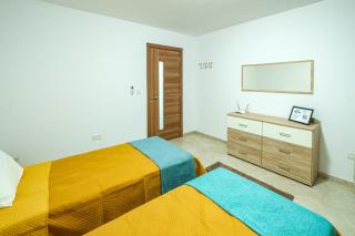 Modern 3 bedroom Apartment in Luqa (Sleeps 6) - Luqa - 3