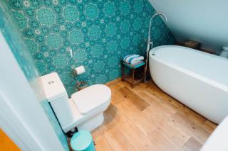 Close to Harbour No2 Albert View - Tenby - 2
