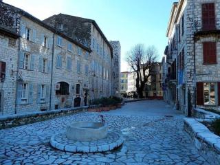 Studio dans cité historique wifi et vue magnifique - Vence - 6