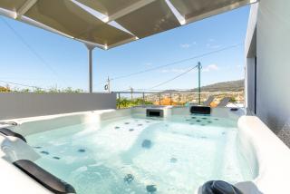 Casa Alan by Rent2u, Lda - Arco da Calheta - 9