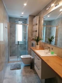 MODERNE Ferienwohnung mit sonnigem Gartenblick,1 Stock - 3