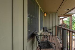 A305 Studio & Loft Lake View - Oakland - 6
