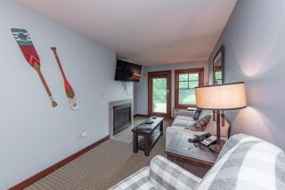 B104 One Bedroom Lake View - Oakland - 9