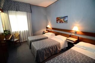 Hotel Al Sant'Andrea - Sarzana - 4