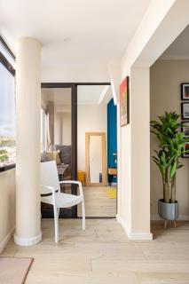 Stylish flat with balcony overlooking the sea - 3