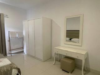 Sea La Vie! At De Saram Residencies- Mount Lavinia - Watumulla - 7