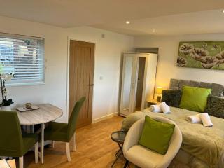 Arendelle House - East Leake - 9