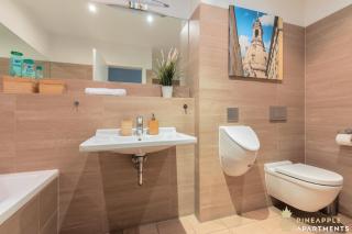 PINEAPPLE APARTMENTS - Palais am Neumarkt - 3