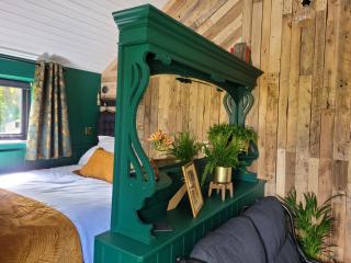 Kettle Tree Cabin - 6