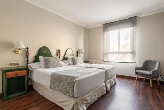 Hotel Rio Badajoz - Badajós - 3