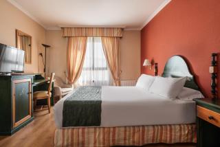 Hotel Rio Badajoz - Badajós - 1