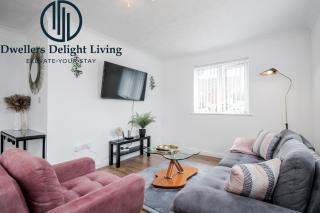 Dwellers Delight Living Ltd Serviced Accommodation Charming 3 Bedroom Flat, Chafford Hundred, Grays with Free Parking & Wifi - West Thurrock - 5