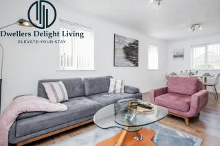 Dwellers Delight Living Ltd Serviced Accommodation Charming 3 Bedroom Flat, Chafford Hundred, Grays with Free Parking & Wifi - West Thurrock - 4