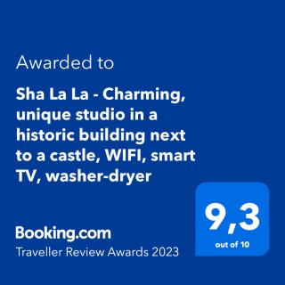 Sha La La - Charming, unique studio in a historic building next to a castle, WIFI, smart TV, washer-dryer - 1