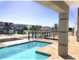 2 Private Bedrooms - homestay - Summerstrand - 0