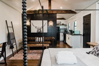 Spearfish Cottages - Spearfish - 2