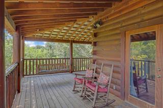 Paradise Glenn, Huge Cabin, Hot Tub, Game Room, 1089 FREE tickets each paid day, Dollywood and More - Sevierville - 1