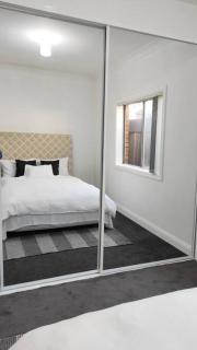 Stylish Spacious Auburn 3Bedroom House Near Olympic Park ANZ Stadium DFO Pet Friendly - 3