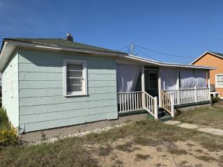 Queen Anne's Revenge at the Beach cottage - Kitty Hawk - 1