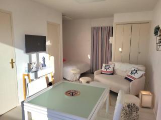 Studio Cabine 4 Pers, Front de Mer, Balcon Sud, Parking Privé, Vélos Inclus, Aucun Animal Autorisé - FR-1-465-84 - 3