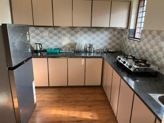 Solomon Apartments,Alappuzha beach. - Alleppey - 2