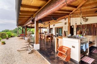 Drop In Costa Rica, Villa Verde y Azul, saltwater pool, walking distance to beach, Santa Teresa Nord - 3