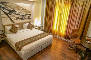 Four Leaf Hotel,Budaun - 9