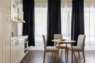 Largo Molina Studio III by Wonderful Italy - 9