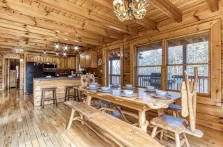 The Wildlife Lodge - GREAT LOCATION! CLOSE TO TANGER OUTLETS! cabin - Sevierville - 2