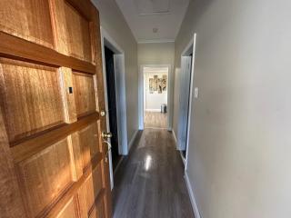 Charming 3 bedroom Workers Accommodation - 7