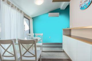 La Perla Premium - 1