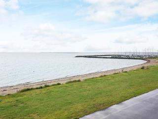 Seaside Retreat in Hvalpsund-By Traum - 1