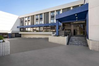 Baymont by Wyndham Monterey Park - 0