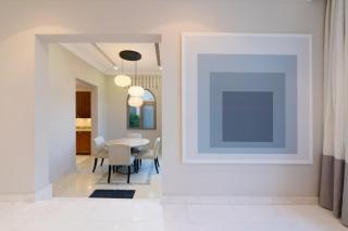 Maison Privee - Private Pool & Beach Access Villa with Cinematic Vws - Dubai - 1