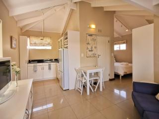 Beau Rivage Studio 112 - Plettenbergbaai - 7