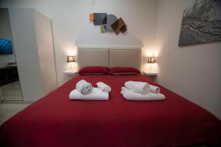 Private Suite for couple into City Centre near Amalfi Coast & Salerno's Top Attactions - Salerno - 2
