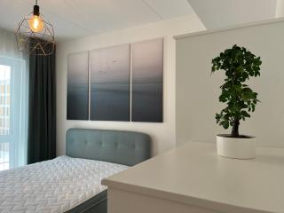 Peaceful City-Edge Apartment - Modern & Cozy Family stay - 0