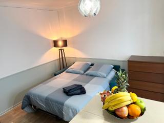 Eden Moon - Paris - 1