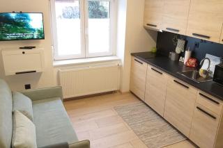 White brick Apartment - Zagreb - 8