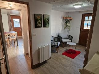 Studio Bellevue appart indépendant rénové 2024 piscine parking proche centre Annecy - 4